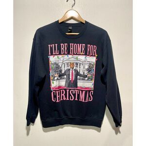 Gildan graphic sweatshirt softstyle Trump coming home for christmas women M